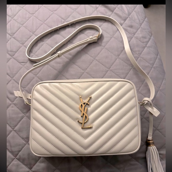 Authentic Saint Laurent Lou leather shoulder bag in excellent condition - Picture 8 of 13